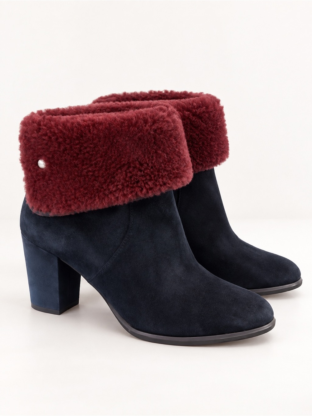 UGG Layna Suede Burgundy Faux Fur Cuff Heeled Ankle Boots Size 10